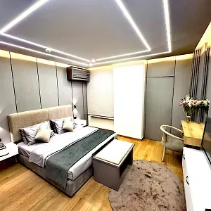 queens-suite-hotel.beiruthotelsdirect.com/